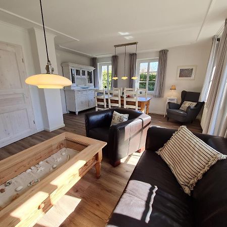 Ferienhaus Ellen, Eg Whg Utersum Exteriör bild