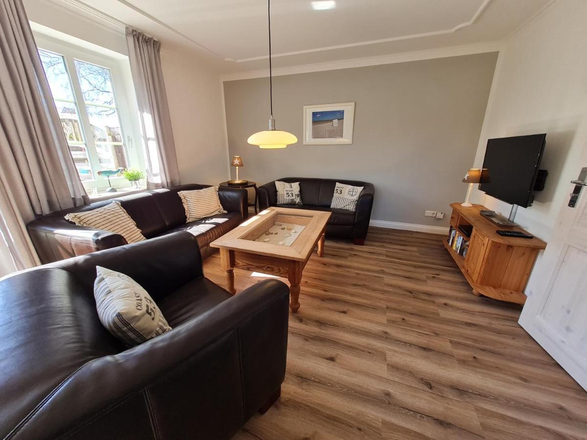 Ferienhaus Ellen, Eg Whg Utersum Exteriör bild